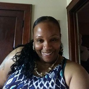 Meet your Posher, Georgia